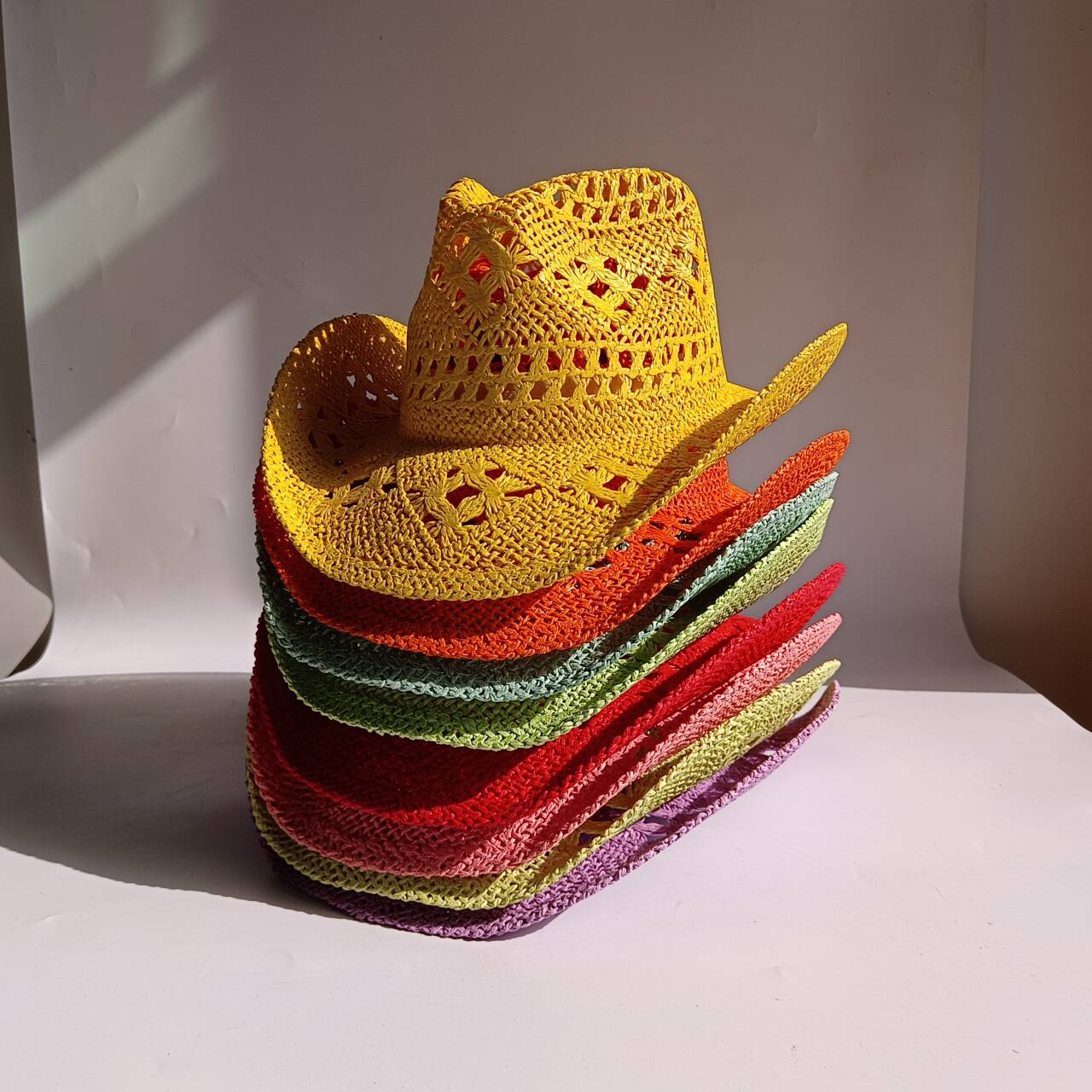 Paper Straw Color - Cowboy Strohoed nieuwe kleur Handgeweven Holle