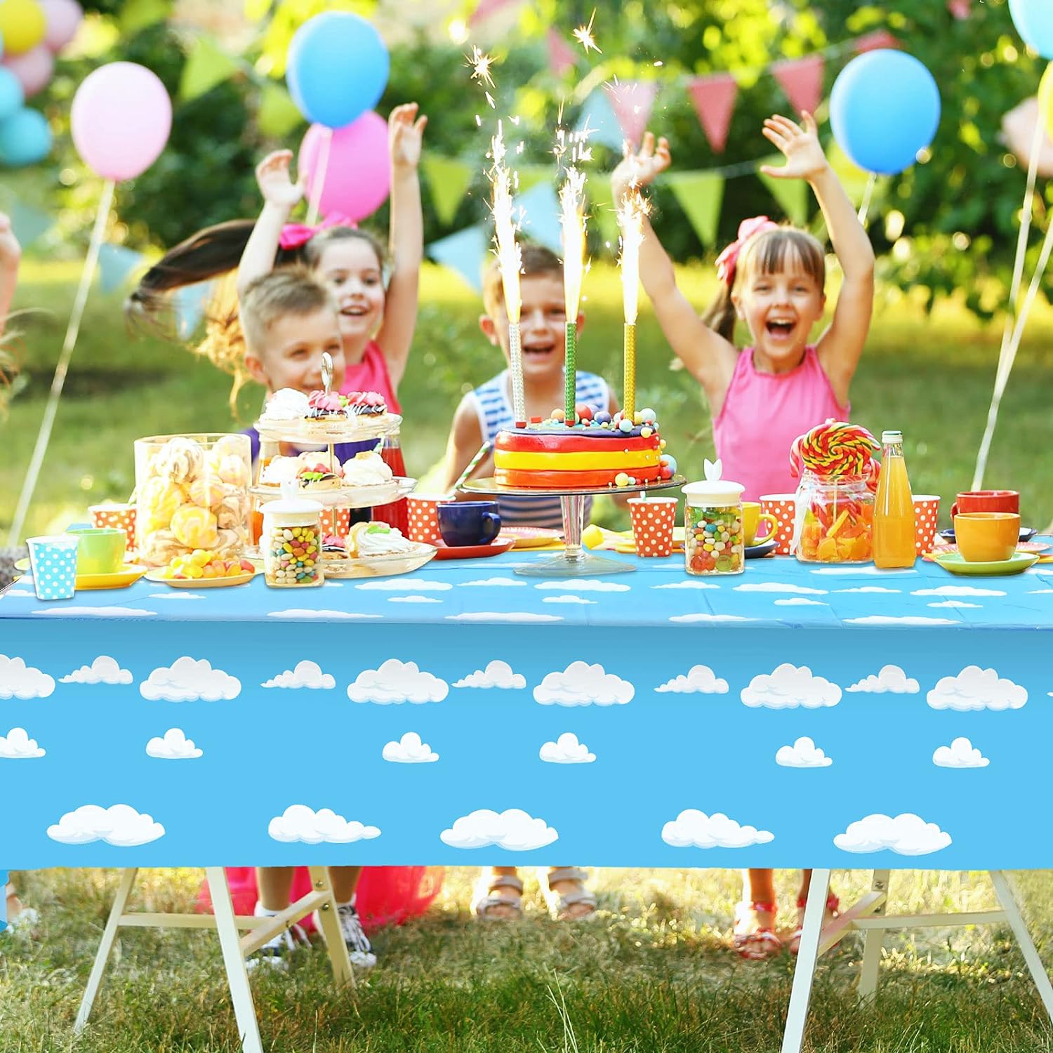 Toyss Geïnspireerd Verjaardags - Table Cloth Disposable recensie en prijs
